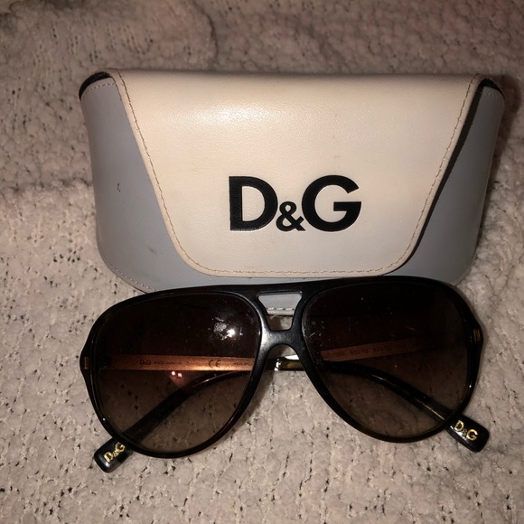 Dolce & Gabbana Aviators - Picture 1 of 3